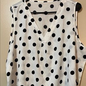 Women's Polka Dot V-Neck Sleeveless Camisole - White/Black
